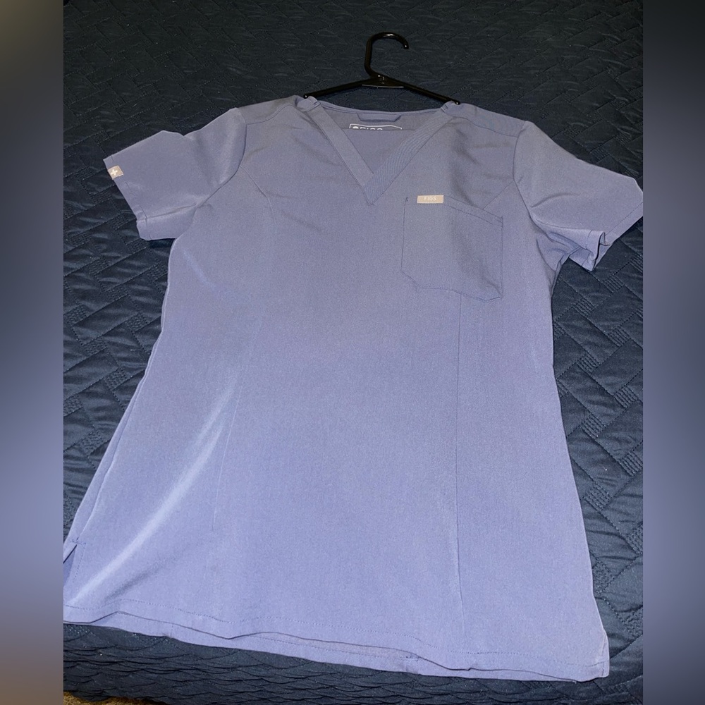 Figs scrubs
